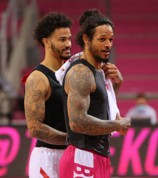 时保持专注 时保持专注