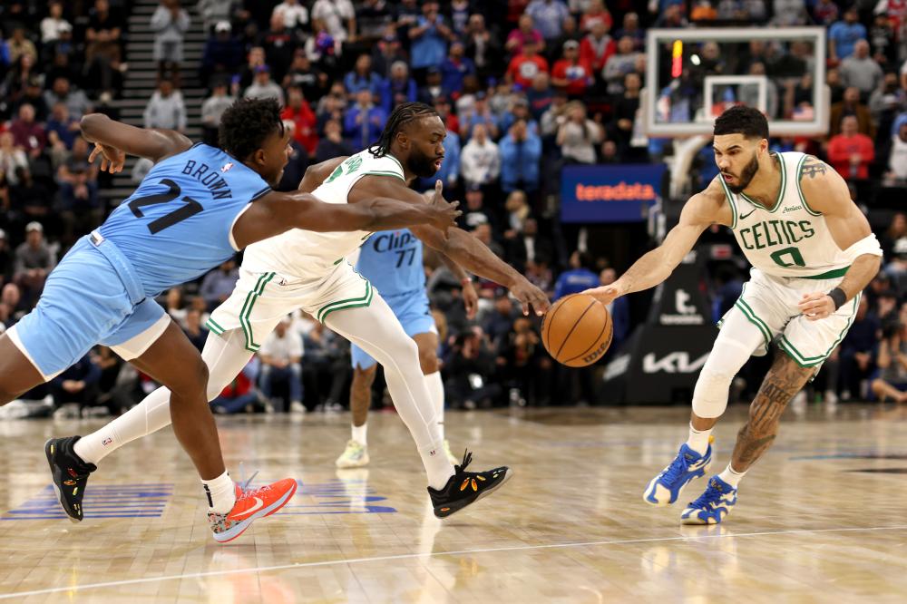 凭借稳定的 凭借稳定的